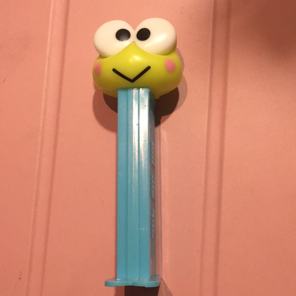 Hello Kitty Keroppi frog- PEZ dispenser
